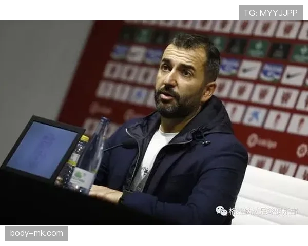 马丁内斯临危不乱,心理素质助球队逆转局势