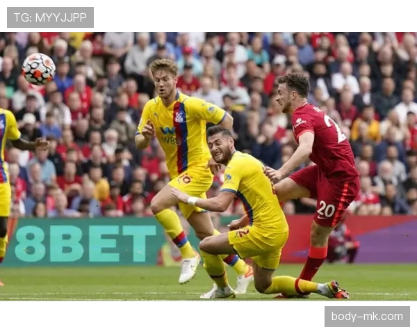 马洛卡定位球战术显成效,赛季竞争力稳步提升 马洛卡定位球战术显成效,赛季竞争力稳步提升
