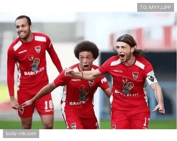 里斯本竞技新赛季阵容揭晓,年轻球员状态回暖成焦点 里斯本竞技新赛季阵容揭晓,年轻球员状态回暖成焦点