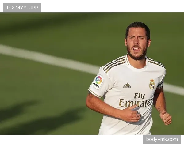 瓦伦西亚：财政危机影响持续显现，对赛季表现稳定性形成考验