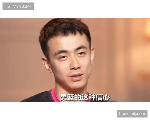 赵继伟在五星酒店点外卖那张图，账单比我一个月工资还厚