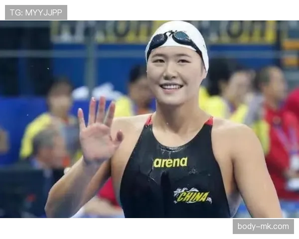 叶诗文训练完偷偷吃炸鸡被拍，这反差谁懂啊