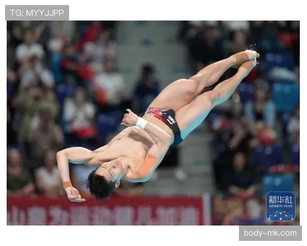 杨昊赛场上温文尔雅，私底下居然是个花钱狂魔？